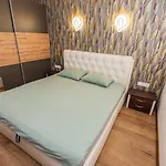 Apartamentai Pas Kaju Senamiestyje Salia Botanikos Parko Apartment