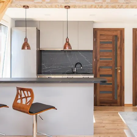 Apartamentai Pas Kaju Senamiestyje Salia Botanikos Parko Butas Palanga