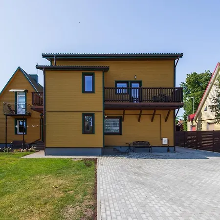Apartamentai Pas Kaju Senamiestyje Salia Botanikos Parko * Palanga