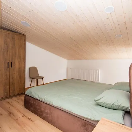 Butas Apartamentai Pas Kaju Senamiestyje Salia Botanikos Parko *