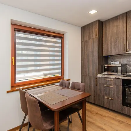 Apartamentai Pas Kaju Senamiestyje Salia Botanikos Parko