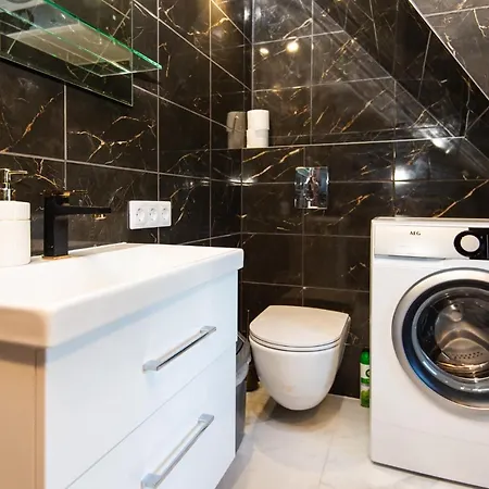 Apartamentai Pas Kaju Senamiestyje Salia Botanikos Parko Butas *